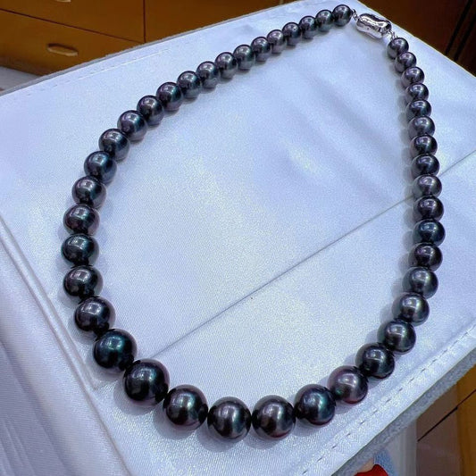 Black Tahitian Pearls Necklace