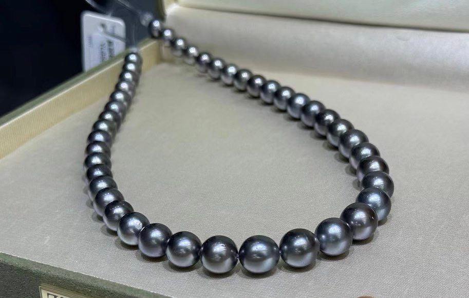 Deep Platinum Gray Tahitian Pearls Necklace