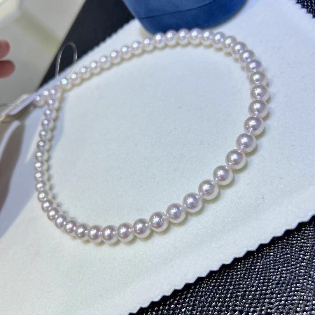 White Akoya Pearls Necklace