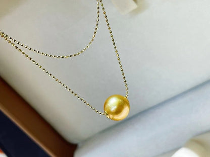 Strong Golden South Sea Pearl Pendant