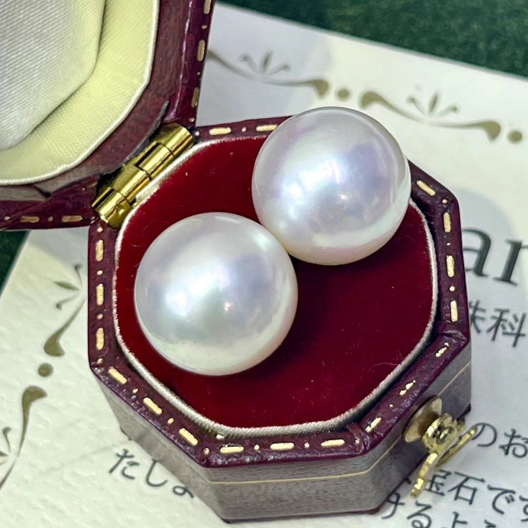 White Australia South Sea Pearls Earrings