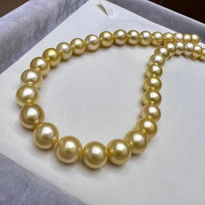 Strong Golden South Sea Pearls Necklace