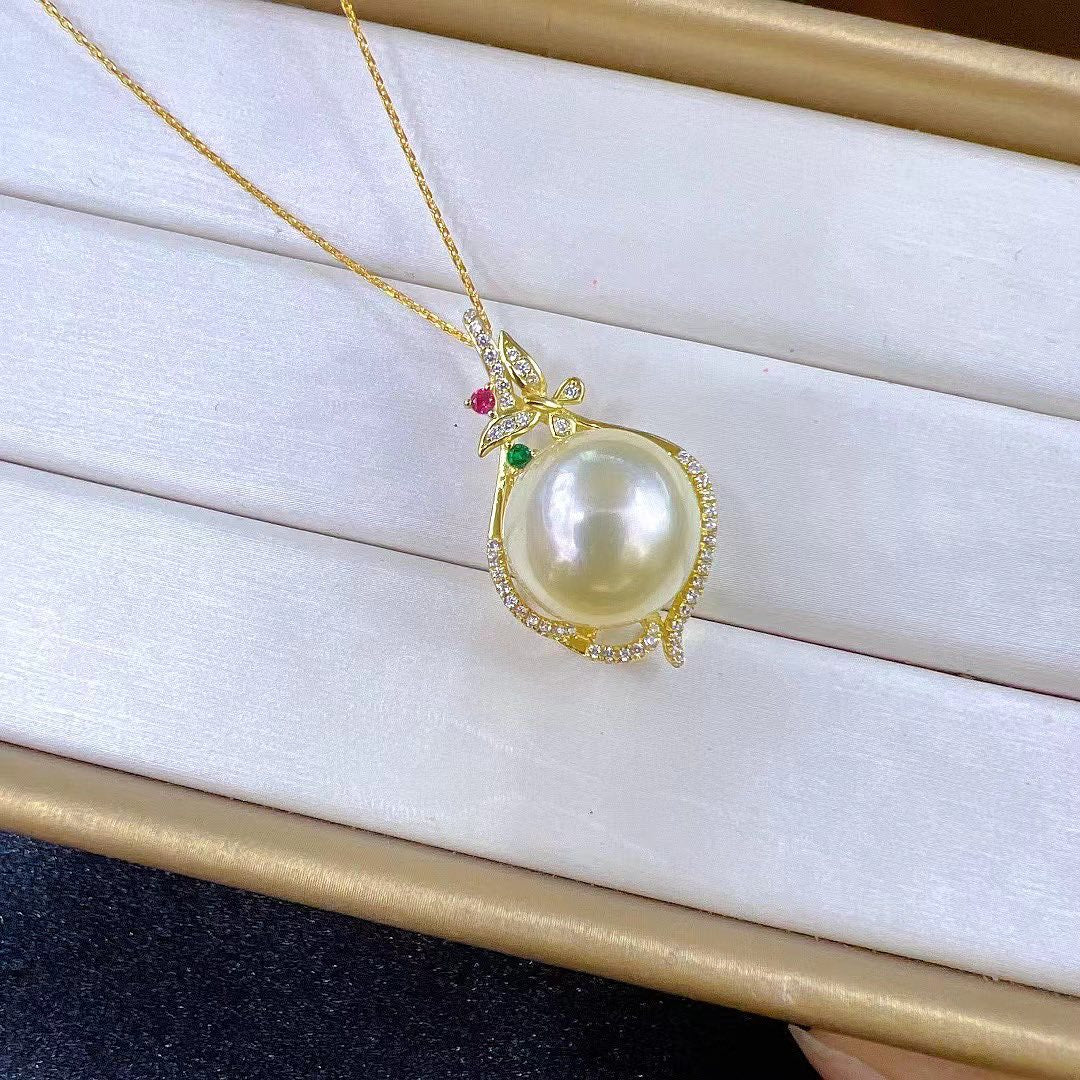 Pale Gold Color South Sea Pearl Pendant