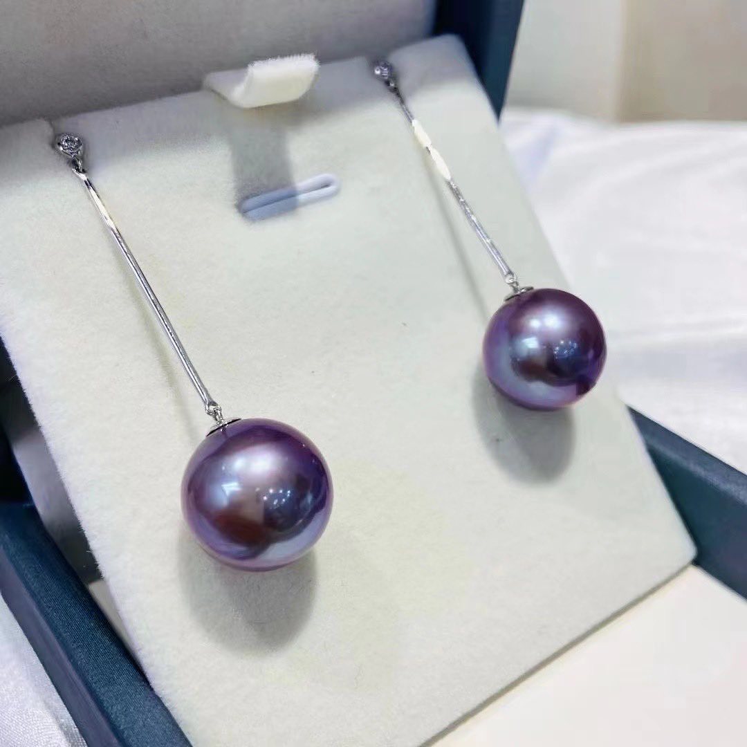 Monster Purple Edison Pearls Earrings