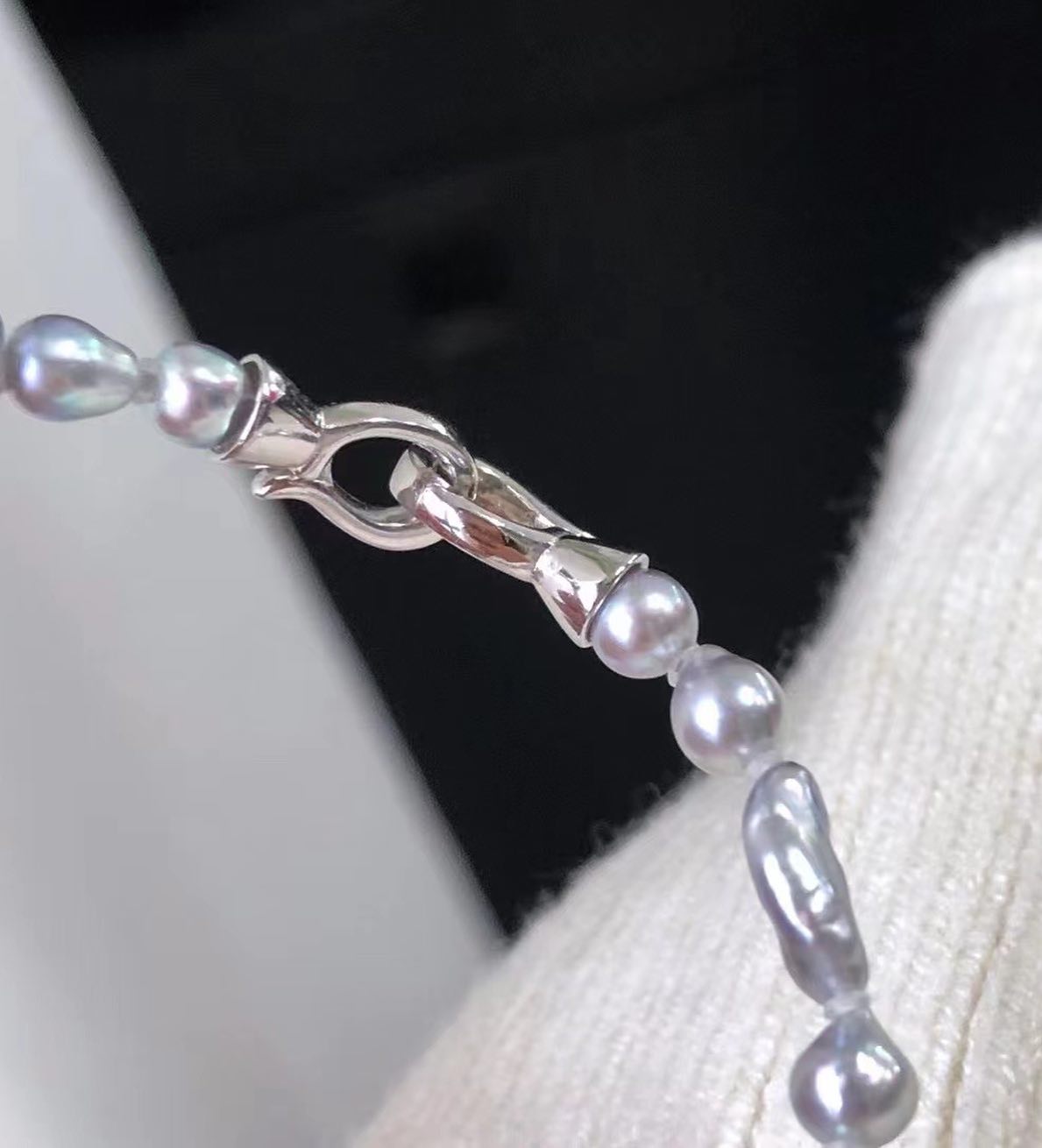 Platinum Grey Tahitian KESHI Pearls Bracelet