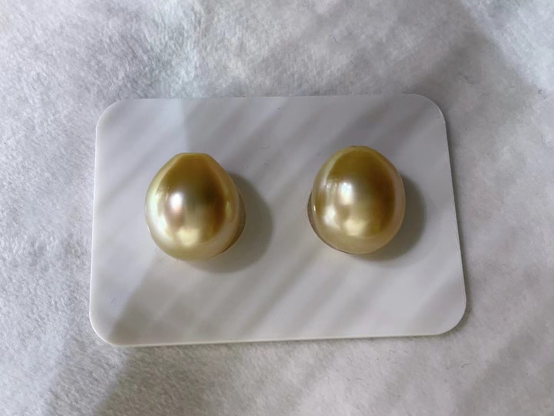 Golden Water-Drop South Sea Pearl Earrings